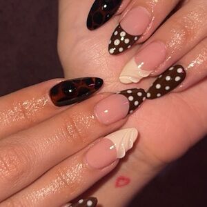 Meet your Posher, Jisela